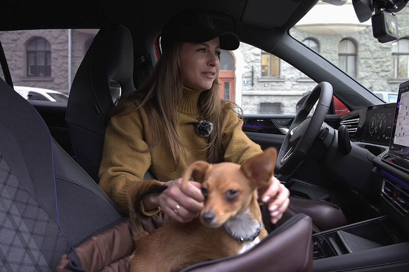 Auto ziņas: kas par jauno "Volkswagen Tiguan" sakāms aktrisei un ētera personībai Leldei Dreimanei